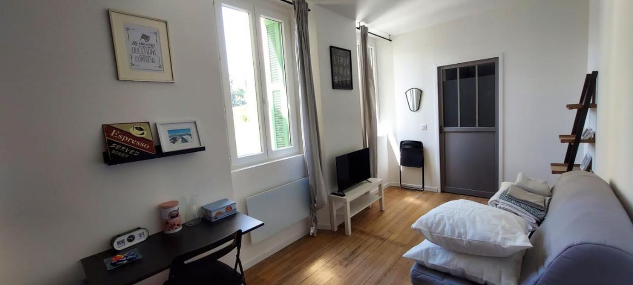 Charmant Studio Proche Centre Ville Et Gare Lourdes Zewnętrze zdjęcie